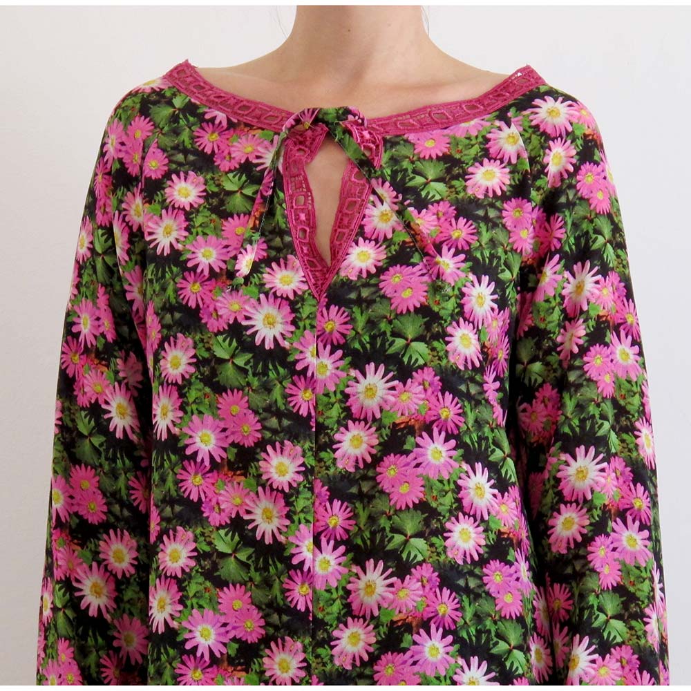 Camicia in viscosa con passamaneria fucsia